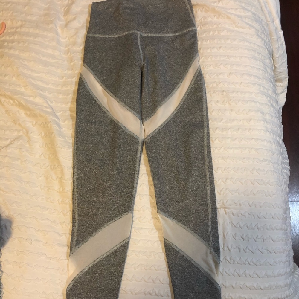 American Eagle work out leggings